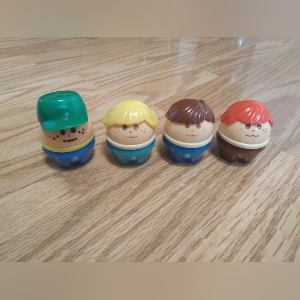 Vintage Little Tykes Toddle Tots Figures. 4